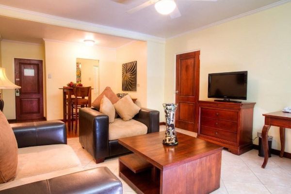 Cara Suites Hotel and Conference Centre (Claxton Bay)